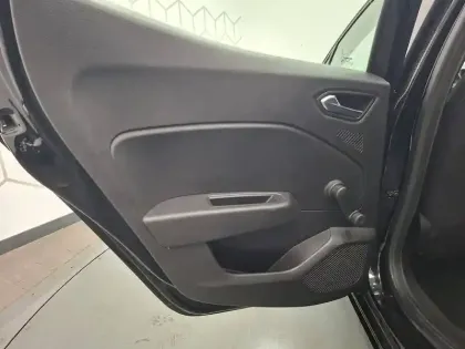 Photo 22 Renault Clio  Blue dCi 85