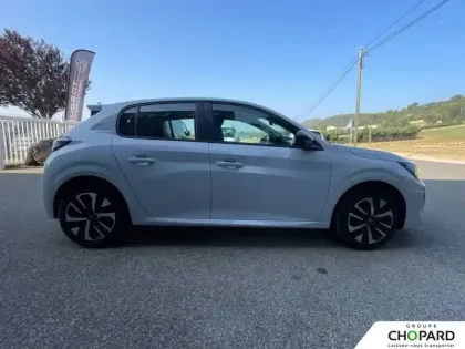 Photo 30 Peugeot 208  Hybrid 110 ch e-DCS6