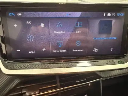 Photo 40 Peugeot 208  Hybrid 110 ch e-DCS6
