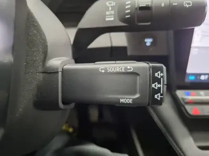 Photo 46 Renault Megane  E-Tech EV60 220 ch super charge