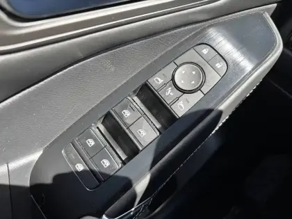 Photo 25 Nissan Qashqai  Mild Hybrid 140 ch