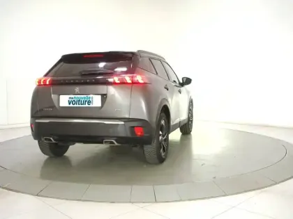 Photo 6 Peugeot 2008  PureTech 130 S&S EAT8