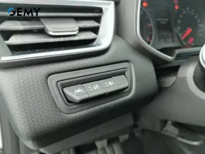Photo 16 Renault Clio  Blue dCi 85
