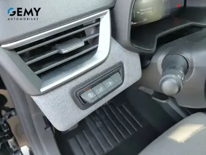 Photo 13 Renault Clio  Blue dCi 100