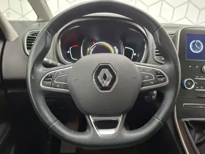 Photo 38 Renault Scenic Grand Scénic TCe 130 Energy