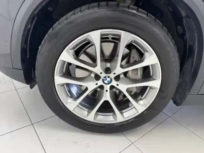 Photo 12 BMW X5  xDrive45e 394 ch BVA8