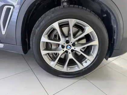 Photo 11 BMW X5  xDrive45e 394 ch BVA8
