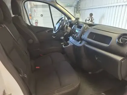 Photo 12 Nissan Nv300  FOURGON L1H1 2T8 2.0 DCI 120 BVM