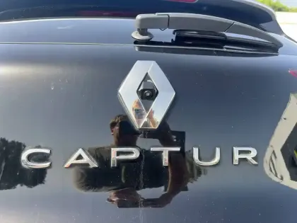 Photo 16 Renault Captur  E-Tech 145 - 21