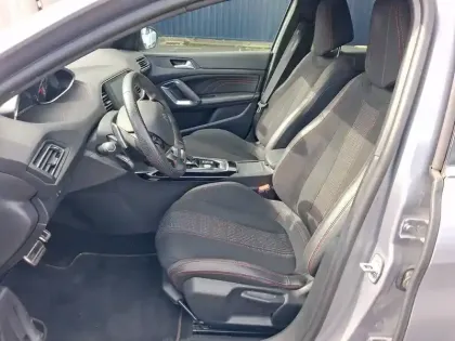 Photo 8 Peugeot 308  PureTech 130ch S&S EAT8