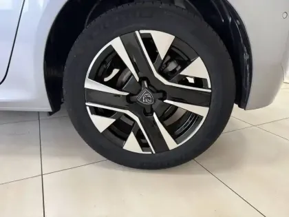 Photo Peugeot 208 Allure