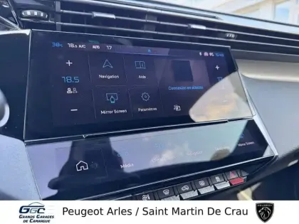 Photo 27 Peugeot 308  PHEV 225 e-EAT8