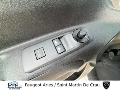 Photo 11 Peugeot Partner  FOURGON M 600 KG PURETECH 110 S&S BVM6
