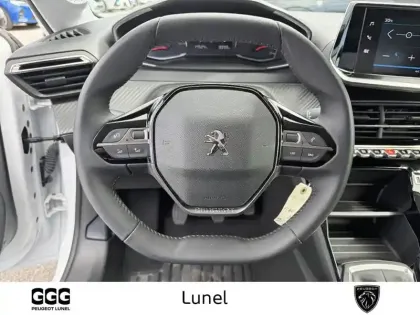 Photo 12 Peugeot 208  PureTech 75 S&S BVM5