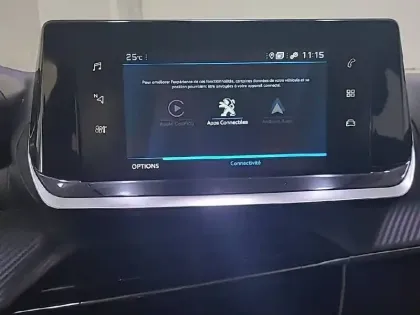 Photo 40 Peugeot 2008  PureTech 100 S&S BVM6