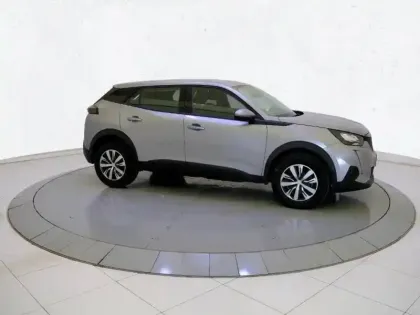 Photo 9 Peugeot 2008  PureTech 100 S&S BVM6