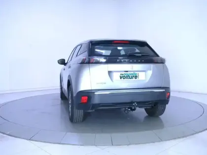 Photo 23 Peugeot 2008  PureTech 100 S&S BVM6