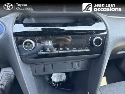 Photo 13 Toyota Yaris  Cross Hybride 116h 2WD