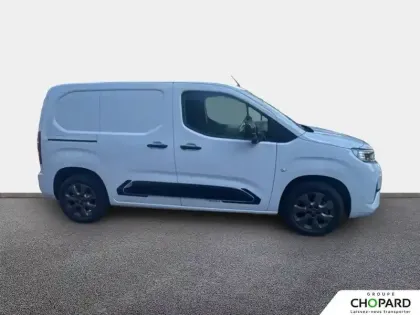 Photo 8 Opel Combo  CARGO M DIESEL 130 CH AUT.