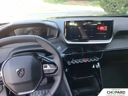 Photo 7 Peugeot 2008  Hybrid 145 e-DCS6