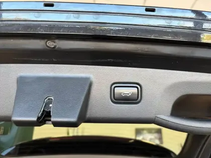 Photo 6 Hyundai Tucson  1.6 T-GDI 230 Hybrid BVA6