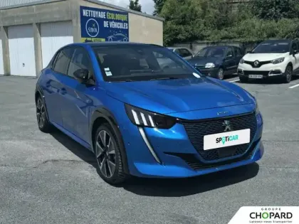 Photo 31 Peugeot 208  Electrique 50 kWh 136ch