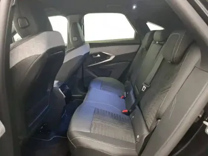 Photo 11 Peugeot 3008  Hybrid 145 e-DCS6