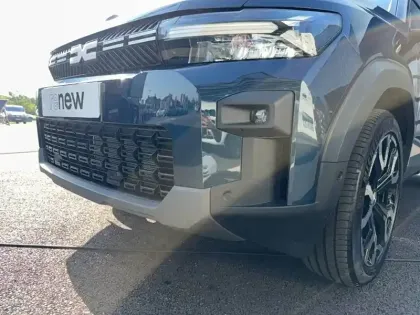Photo 31 Dacia Bigster  Hybrid 155