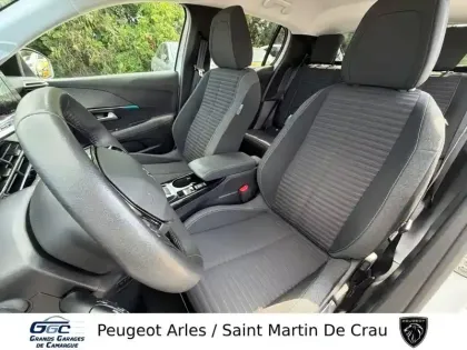 Photo 8 Peugeot 208  Electrique 50 kWh 136ch