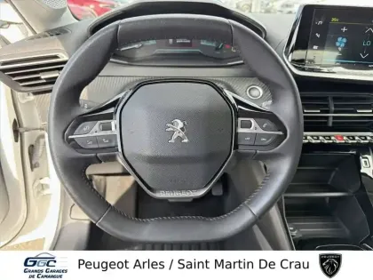 Photo 12 Peugeot 208  Electrique 50 kWh 136ch