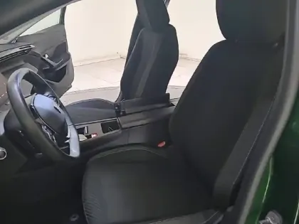 Photo 30 Peugeot 308  PHEV 180 e-EAT8
