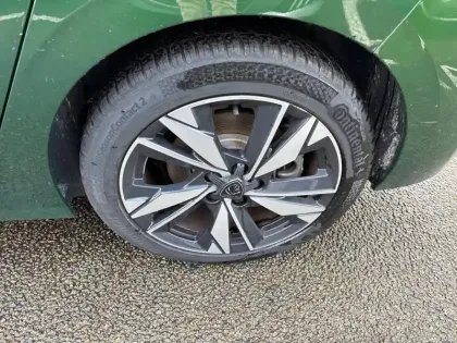 Photo 12 Peugeot 308  PHEV 180 e-EAT8