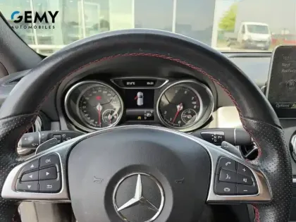 Photo 18 Mercedes GLA  180 7-G DCT
