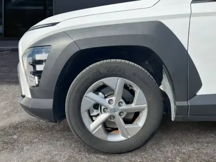 Photo 13 Hyundai Kona  Hybrid 141
