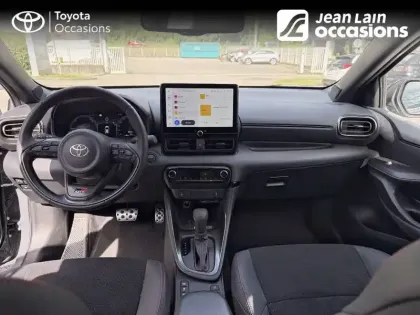 Photo 17 Toyota Yaris  Hybride 130h