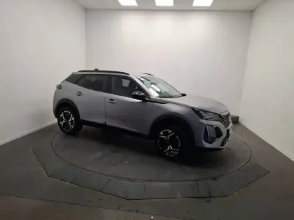 Photo 6 Peugeot 2008  Hybrid 145 e-DCS6