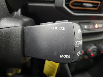 Photo 36 Dacia Sandero  ECO-G 100 - 22