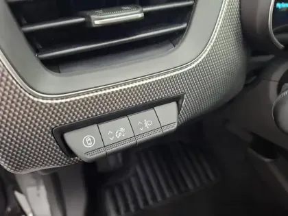Photo 35 Renault Arkana  E-Tech full hybrid 145 GSR2