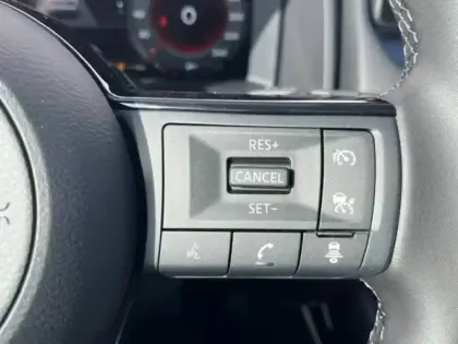 Photo 12 Nissan Qashqai  Mild Hybrid 140 ch