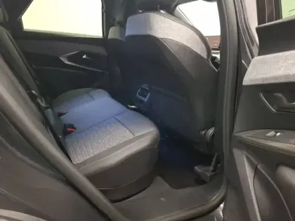 Photo 31 Peugeot 3008  Hybrid 145 e-DCS6