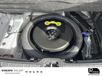 Photo 19 Volvo Xc40  B3 163 ch DCT7