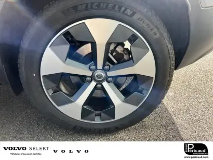Photo 17 Volvo Xc40  B3 163 ch DCT7