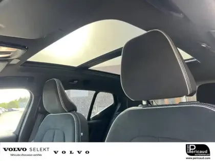 Photo 16 Volvo Xc40  B3 163 ch DCT7
