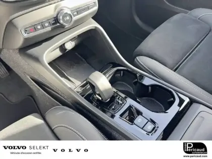 Photo 14 Volvo Xc40  B3 163 ch DCT7
