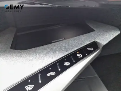 Photo 14 Peugeot 3008  Electrique 210 ch 73 kWh