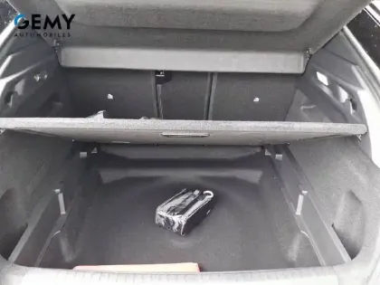 Photo 18 Peugeot 3008  Electrique 210 ch 73 kWh