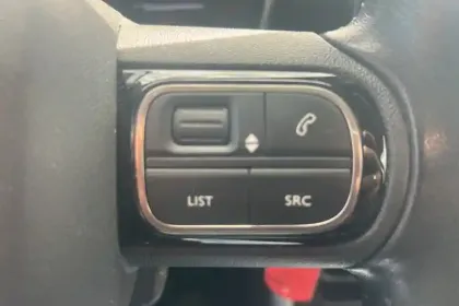 Photo 13 Citroën C3 Aircross  PureTech 110 S&S BVM6