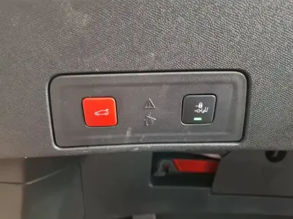 Photo 20 Peugeot 508  Hybrid 225 e-EAT8