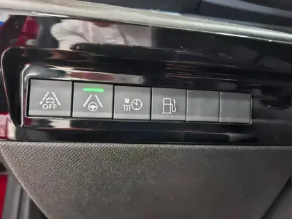 Photo 25 Peugeot 508  Hybrid 225 e-EAT8