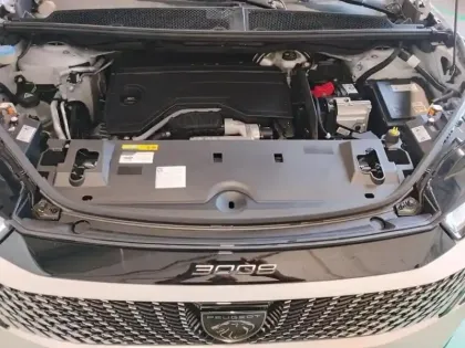 Photo 6 Peugeot 3008  Hybrid 145 e-DCS6 Allure